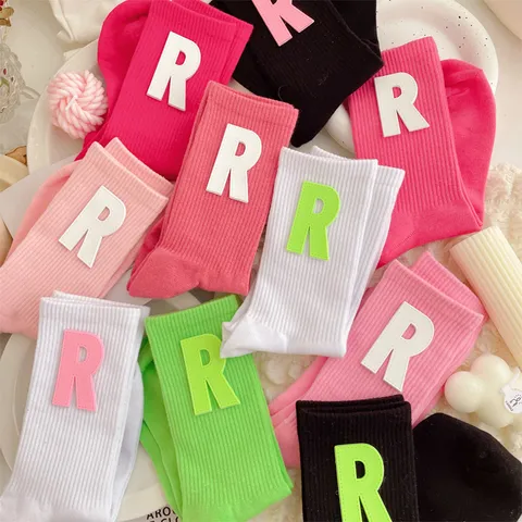 Women's Cute Japanese Style Crew Socks Cotton Blend Sweet R Letter Soft Label Casual Socks For Daily Wear