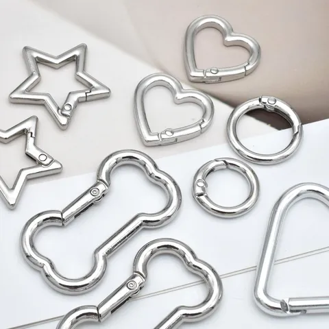 Moschettone in Metallo in Lega Osso Stella Cuore Rotondo Portachiavi DIY Ciondolo per Borsa Accessori per Gioielli Fatti a Mano