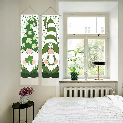 St Patrick's Day Gnome Tapestry Green Clover Holiday Hanging Wall Art Hanging Banner For Party Home Room Atmosphere Background Wall Decor