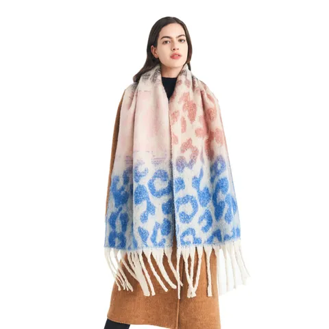 Retro Leopard Print Loop Yarn Scarf For Women Autumn And Winter Warm Tassels Soft Long Fashion Neck Scarf
