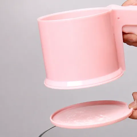 Handheld Plastic Flour Sifter Cup Semi-Automatic Press Mesh Filter Baking Tool For Household Kitchen
