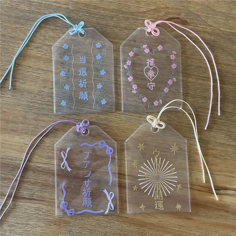 Tarjetero Omamori de PVC Transparente Lindo Bolso de Almacenamiento de Fototarjetas Colgante de Pantalla de Insignia Estilo Japonés Protector de Tarjetas