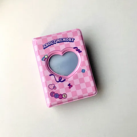 Mini Άλμπουμ Φωτογραφιών Σκακιέρας PVC Φορητός Κάτοχος Φωτογραφιών Idol Χαριτωμένο Βιβλίο Αποθήκευσης με Κενή Καρδιά Συλλογή