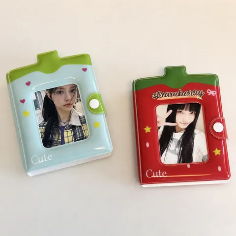 Lindo Dibujos Animados Fresa Mini Álbum de Tarjetas de Fotos PVC Libro de Almacenamiento Polaroid Portátil