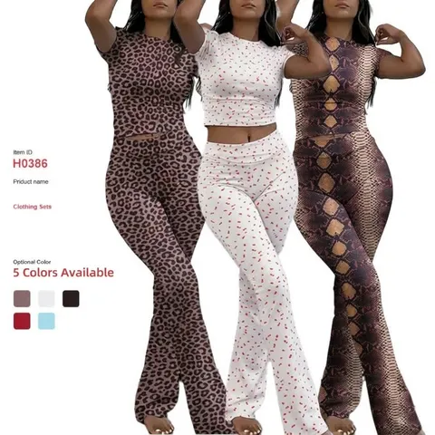 Women Casual Y2K Two Piece Set Short Sleeve Crop Top And Flare Pants Printed Slim Fit Outfit For Women