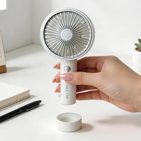 Mini Ventilatore Portatile USB Ricaricabile Piccolo Ventilatore da Scrivania Ventilatore di Raffreddamento Personale a 3 Velocità Per Ufficio