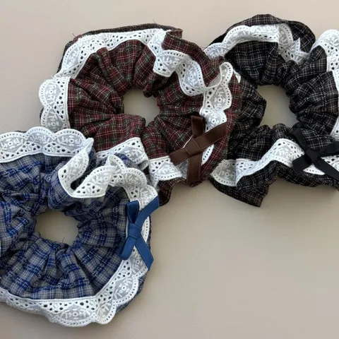Academic Style Checkered Lace Trim Scrunchie Bow Hair Tie Women Plaid Fabric Elastic Hair Band Square Scarf Accessory