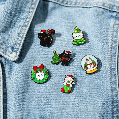 Originale Natale Gatto Smalto Pin Set Cartone Animato Lega Spilla Distintivo Per Zaino Giacca Festivo Animale Spilla Da Risvolto