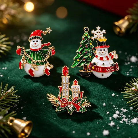 Broche en Émail de Noël en Alliage de Strass Bonhomme de Neige Sapin de Noël Bougie Épinglette Bijoux de Fête Cadeau Pour Hommes Femmes