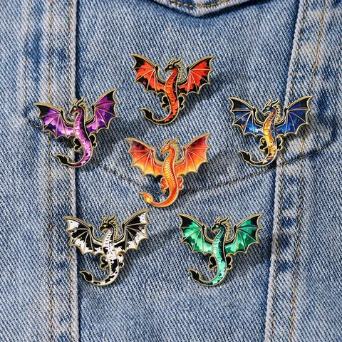 Vintage Dark Style Western Dragon Brooch For Men Women Painted Drip Oil Alloy Flying Dragon Pin Badge Gothic Clothing Accessories Jewelry