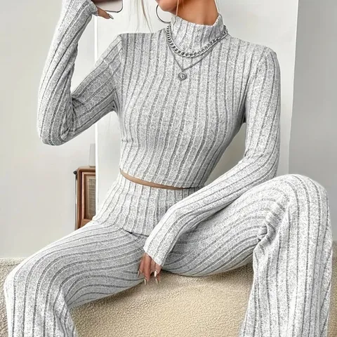Sudadera Pullover de Manga Larga de Punto Casual para Mujer y Pantalones Acampanados de Ture Alta Conjunto de Dos Piezas de Poliéster