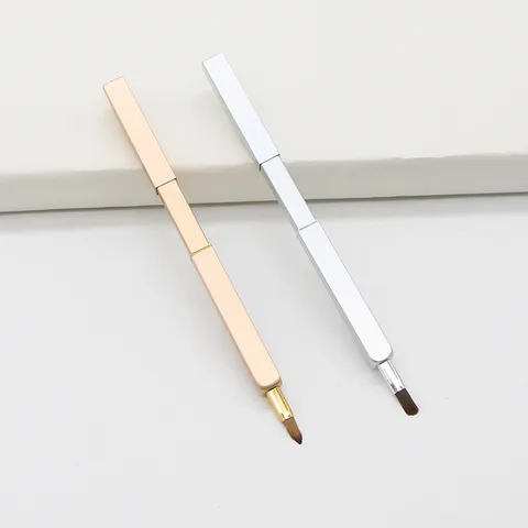 Portable Telescopic Lip Brush With Lid Automatic Sealing Mini Retractable Lip Makeup Brush For Lipstick Lip Gloss Tools