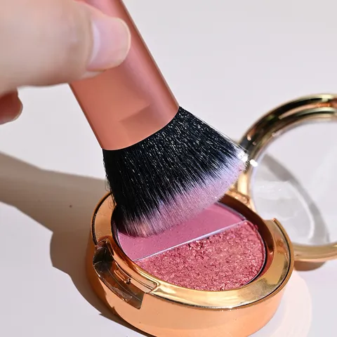 Professional Rose Gold Foundation Brush Single Face Makeup Brush Soft Synthetic Bristles Portable Blush Contour Brush For Women Daily Beauty Tools
