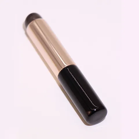 Portable Silicone Lip Brush Smudge Concealer Brush Mini Makeup Tool Rose Gold Aluminum Handle Round Head Smudge Lip Brush