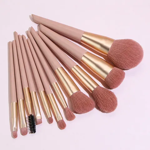 Professional Sakura Pink Makeup Brush Collection Wood Handle Synthetic Fiber Powder Eyeshadow Blending Brushes Beauty Tools