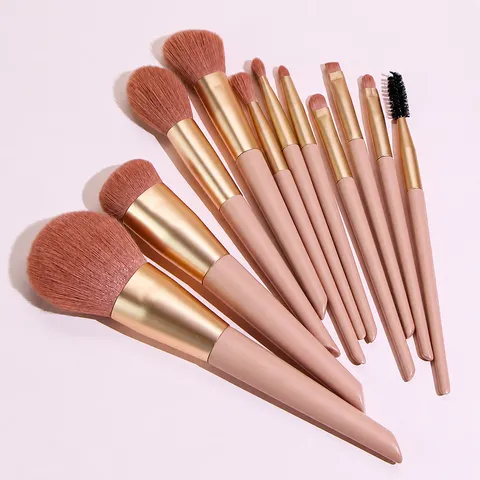 Professional Sakura Pink Makeup Brush Collection Wood Handle Synthetic Fiber Powder Eyeshadow Blending Brushes Beauty Tools