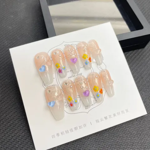 Bonbonfarben Sweet Girl Press-on-Nägel 3D Herz Strass Künstliche Perle Eis Transparent Handgefertigte Falsche Nägel Mit Kleber-Kit