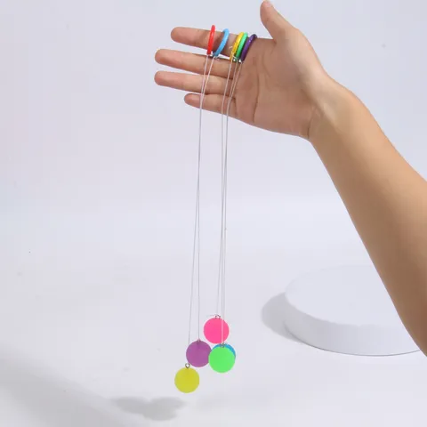 Polychromes Elastikes Mpales Anapidisis Me Schoinio Elxis Paidiko Klasiko Nostalgiko Paichnidi Athlimata Exoterikou Chorou