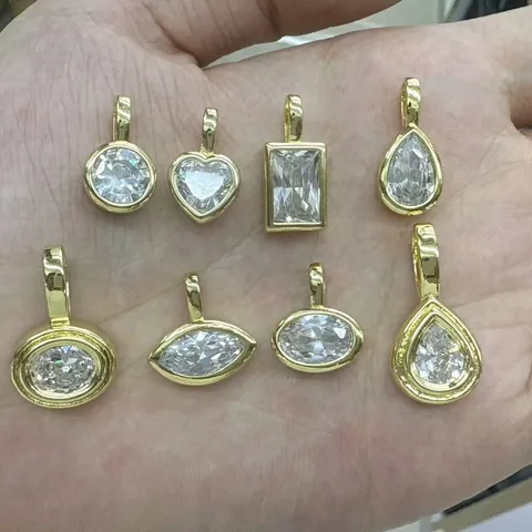 Ciondoli Geometrici in Zirconia Placcati Oro Rame per Creazione di Gioielli Fai-da-te Cuore Ovale Rettangolo Goccia d'Acqua Strass