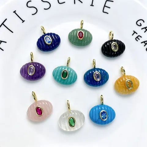 Natural Stone Oval Pendant Necklace For Women Micro Inlaid Zirconia Geometric Clavicle Chain Fashion Jewelry Accessory