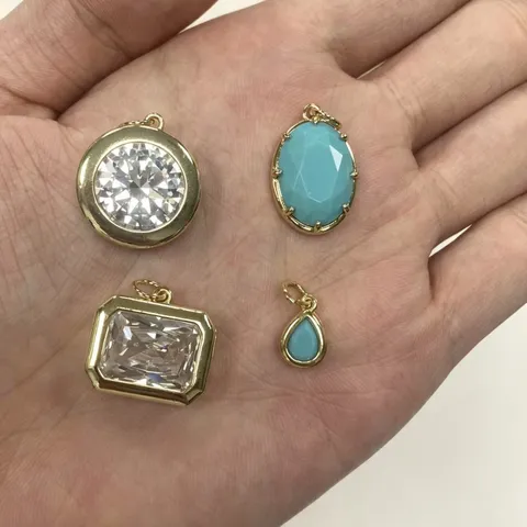 Copper 18K Gold Plated Zirconia Geometric Pendant Necklace Elegant Teardrop Round Oval Square Heart Fashion Jewelry Gift