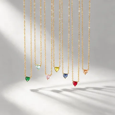 Moda Acciaio Inossidabile Collana con Ciondolo a Cuore Con Strass Colorato Placcato Oro 18K Chic Donna Gioielli Regalo