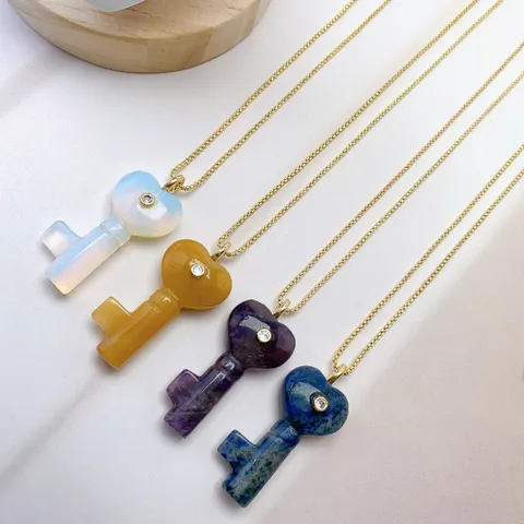 Naturstein Schlüssel Anhänger Halskette Mikro Eingelegter Strass Für Damen Luxus Vergoldet Schlüsselform Anhänger Oder Mit Kette Schmuck