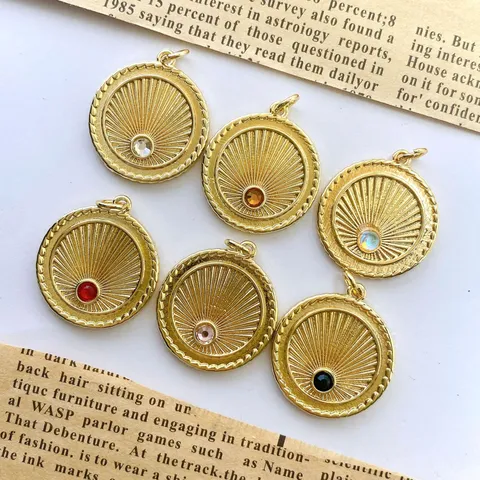 Vintage Copper Sunburst Coin Pendant Charm Electroplated Round Rhinestone Medallion For DIY Necklace Bracelet Making Findings Jewelry Accessories