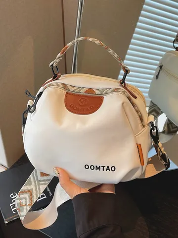 Bolso de Concha de Nailon Ligero para Mujer Bolso Bandolera Casual Versátil Bolso Pequeño Bolso de Hombro Diario Con Correa de Cinta