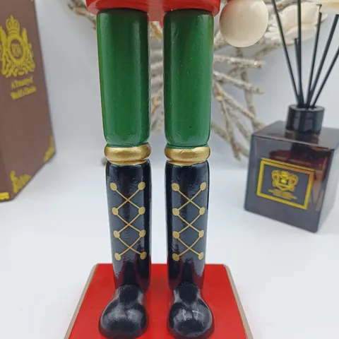 Kerst Notenkraker Soldaat Koning Pop Houten Decoratief Ornament Feestelijke Holiday Figuur Huis Decor Kerst Tafel Cadeau