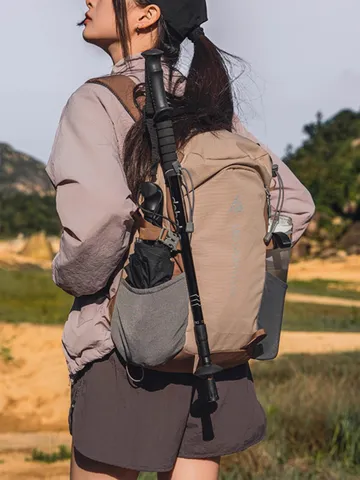 Professioneller Leichter Wanderrucksack Wasserdichtes Oxford-Gewebe Outdoor-Bergsport-Tasche Große Kapazität Unisex-Tagesrucksack