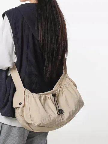 Lightweight Nylon Large Capacity Crossbody Bag Casual Drawstring Travel Gym Shoulder Packing Luggage Bag For Men Women
