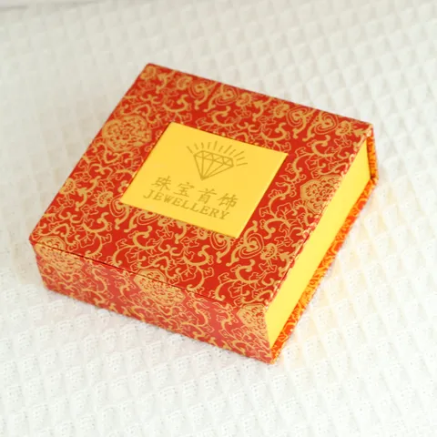Moderne Kraftpapier Sieradendoos Premium Effen Kleur Ring Oorbel Geschenk Verpakking Opslag Doos Voor Bruiloft Verjaardag Doos