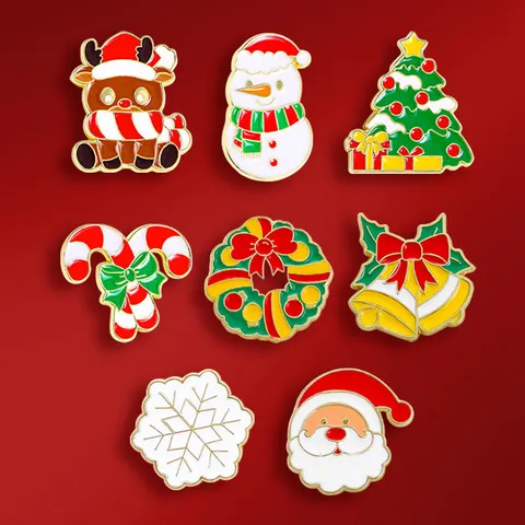 Süße Cartoon Weihnachten Legierung Emaille Brosche Pin Weihnachtsmann Elch Weihnachtsbaum Kleidung Abzeichen Dekoration Festliches Geschenk Für Herren Damen