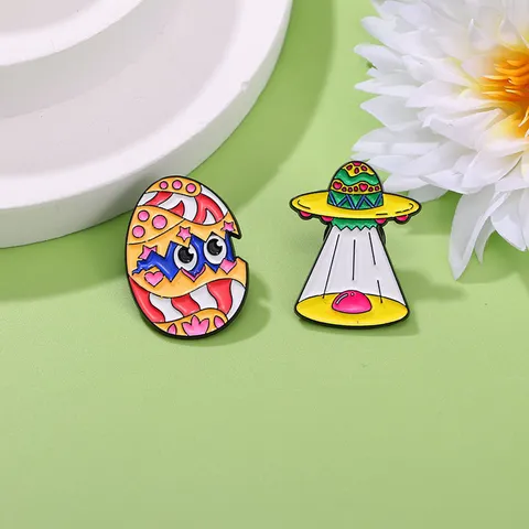 Kreative Cartoon Osterei Emaille Pins Legierung Tropf Öl Brosche Für Kleidung Rucksack Frohe Ostern Auferstehung Schmuck Geschenk