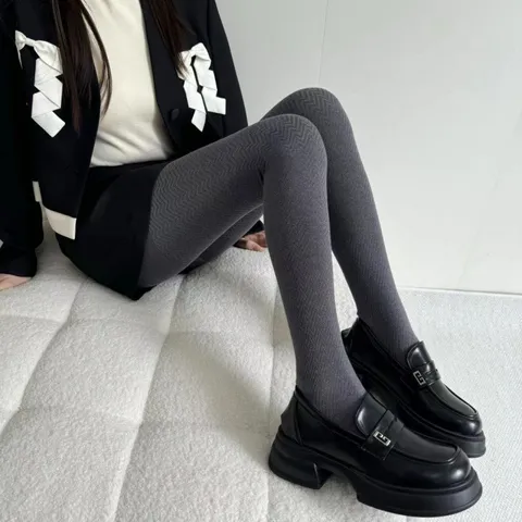 Women Winter Warm Thermal Tights Solid Color Water Ripple Knitted Footed Tights Right Angle Heel Soft Stretchy Pantyhose