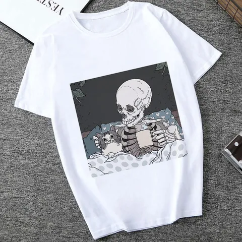Women's Casual Polyester Blend T-Shirt Short Sleeve Crew Neck Gothic Skull And Cat Graphic Print Loose Fit Tee Top