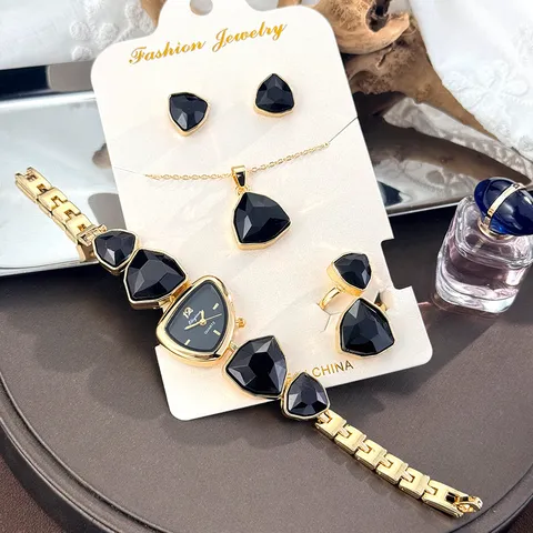 Damen Modeschmuck Set Legierung Strass Unregelmäßige Geometrische Quarzuhr Halskette Ohrringe Ring Vier-Teiliges Set Gold Vergoldet Luxus Zubehör Geschenk