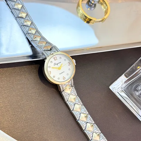 Luxus Legierung Strass Damen Armband Quarzuhr Elegant Rundes Zifferblatt Geflochtenes Metallband Mode Lässige Schmuck Armbanduhr Geschenk