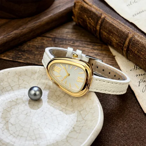 Vintage Dreieck Schlangenkopf Quarzuhr Für Damen Mode Legierung Gehäuse Litschi Muster Armband Armbanduhr Klassische Römische Ziffern Uhr Damen Studenten Pendeln Uhr