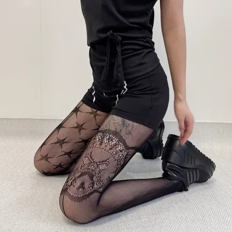 Sexy Anti-Snagging Fishnet Pantyhose For Women Spring Summer Sheer Star Lace Pattern Tights Footed Stockings Hosiery
