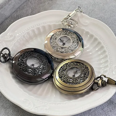 Antik Zinklegierung Hohl Geschnitztes Blumenmuster Taschenuhr Vintage Flip Cover Quarz Halskette Kette Uhr Für Unisex Geschenk