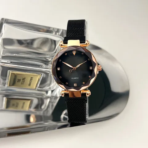 Damen Mode Sternenhimmel Quarzuhr Milanaise-Netzarmband Magnetverschluss Sfumato Katzenauge Zifferblatt Strass Damen Armbanduhr