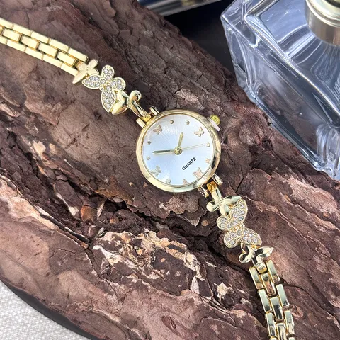 Mode Damen Armbanduhr Retro Leichter Luxus Strass Schmetterling Quarzuhr Stilvolle Legierung Schmuck Armbanduhr Für Damen