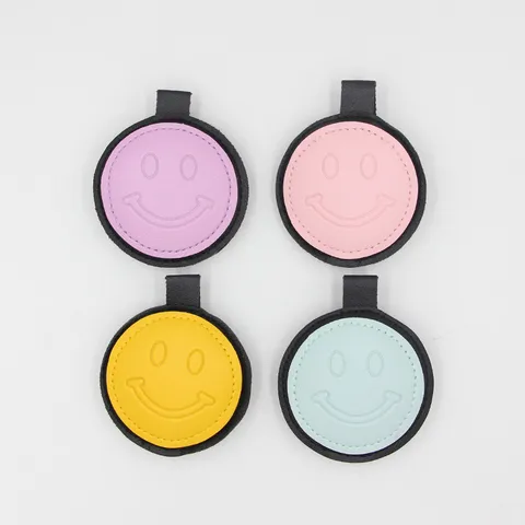 Fashion PU Leather Multi Layer Heart Smile Keychain Creative Bag Charm Pastel Tone Cute Round Car Pendant Accessory