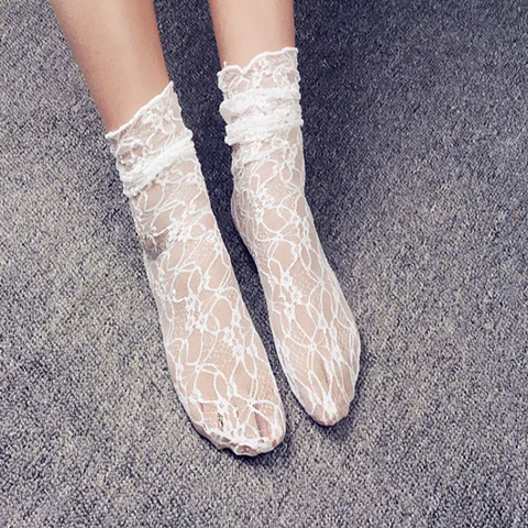 Women Summer Thin Transparent Lace Hollow Mesh Ruffle Mid Tube Stacked Socks Vintage Casual Breathable Hosiery