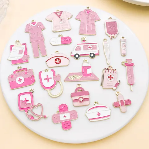 Rosa Medizinische Serie Legierung Emaille Anhänger Für DIY Halskette Armband Krankenwagen Stethoskop Krankenschwester Hut Anhänger Bastelbedarf