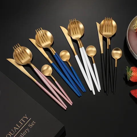 Set di Posate in Acciaio Inossidabile Portoghese Spazzolato Lucidato Coltello Forchetta Cucchiaio Scatola Regalo Tavola Occidentale