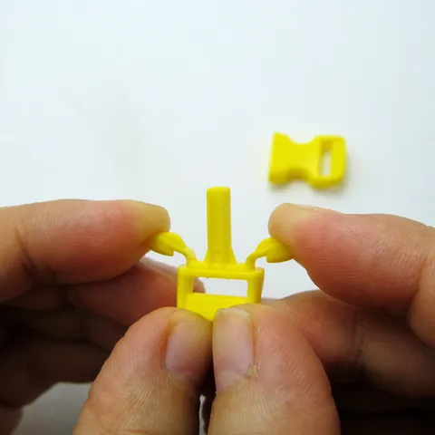 Piccole Fibbie in Plastica a Rilascio Laterale Curve per Braccialetti in Paracord Fai da Te Cinghie per Zaino Mini Fibbie Colorate