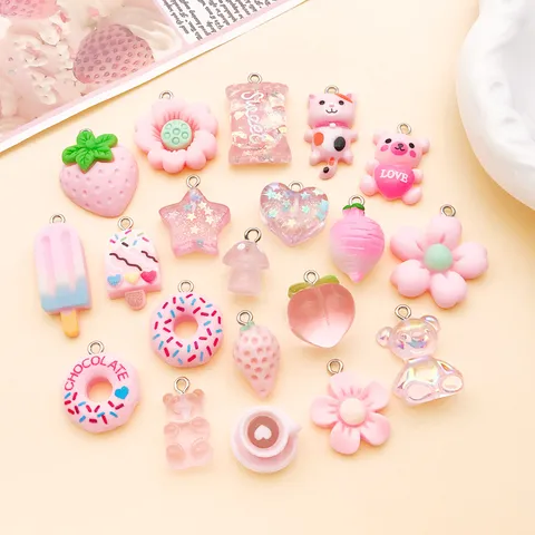 Schattige Roze Hars Bedeltjes Beer Aardbei Ijs Fruit Hangers Voor DIY Sieraden Maken Armband Ketting Accessoires